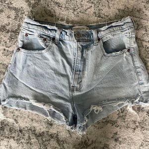Abercrombie & Fitch High Rise Mom Shorts - Size 28/6